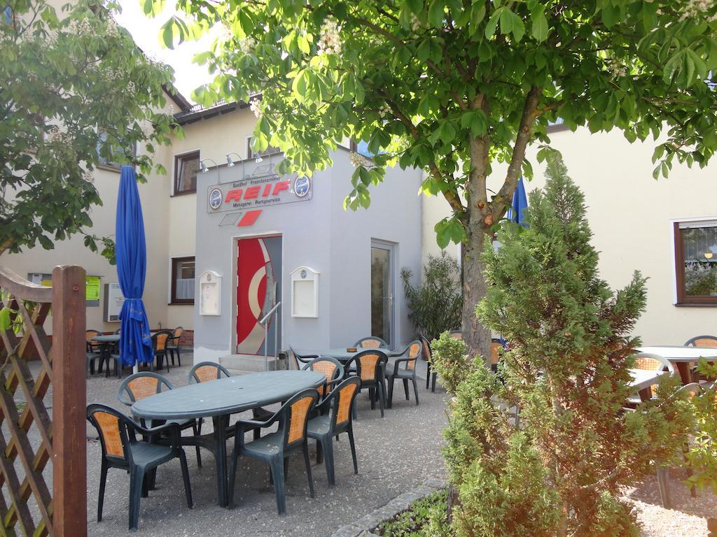 Gasthof Reif Ursensollen Buitenkant foto
