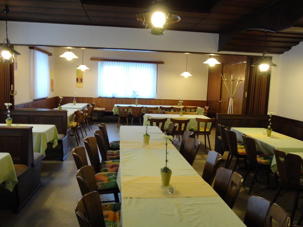 Gasthof Reif Ursensollen Buitenkant foto